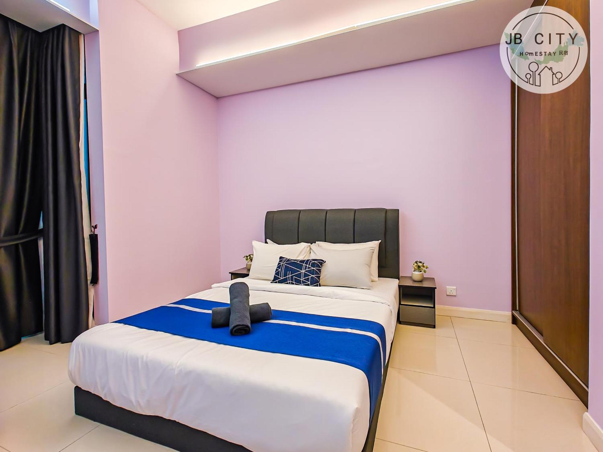Grand Medini Suites By Rr Jbcity 누사자야 외부 사진